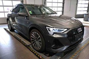 E Tron 55 408CV S-LINE QUATTRO HUD 360° MATRIX 21