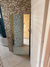 Specchio da parete senza cornice