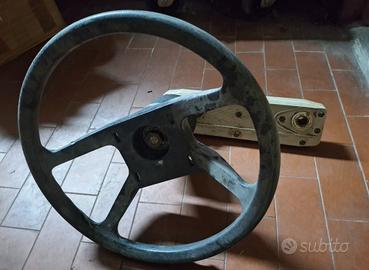 Timoneria e volante Ultraflex