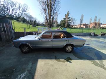 Ford Taunus xl 1975 targa oro