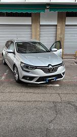 Renault megane 1.5 110cv 2019