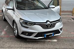 Renault megane 1.5 110cv 2019