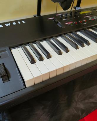 piano KURZWEIL PC1-SE