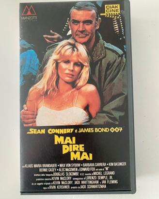 Vhs “Mai dire mai”