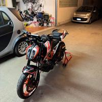 KTM duke