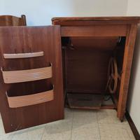 macchina per cucire vintage Pfaff 90 con mobile