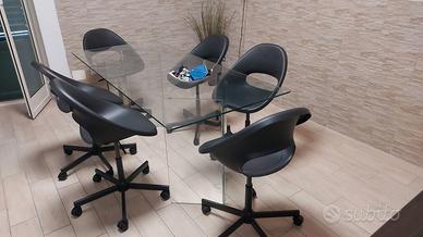 MOBILI E ACCESSORI UFFICIO E/O CAMERETTA