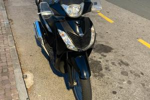 sh 125 2009