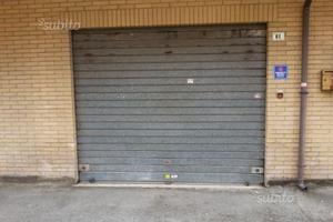 Locale commerciale o box auto