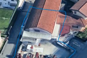 Magazzino con ufficio