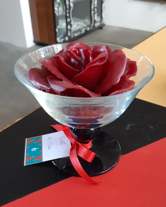 Elegante Ciotola in Vetro con Candela a Rosa Rossa