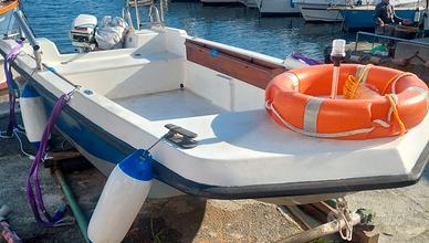 Barca Open mt.4 fuoribordo johnson 15 cv