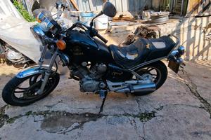 Yamaha XV 500 se Special