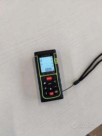 misuratore laser