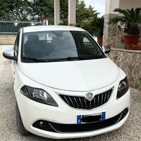 Lancia ypsilon Alberta Ferretti