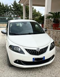 Lancia ypsilon Alberta Ferretti