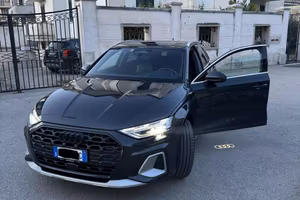 Audi A3 All street S-Line Full Optional