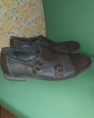 scarpe eleganti in pelle da  uomo ,marca  MOMA n42