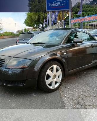 Audi TT Coupé 1.8 T 20V 225 CV cat quattro