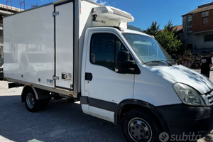 Iveco Daily 35q con cella e gruppo frigo