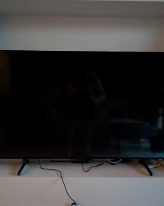 Samsung Series 8 TV Crystal UHD 4K 50”