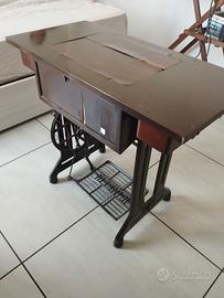 Macchina per cucire singer