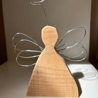 Angioletto in legno con ali