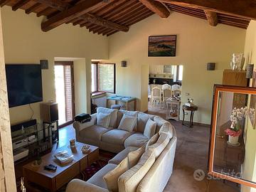 Vende casa indipendente