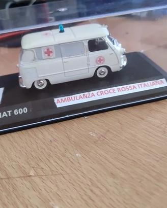 Fiat 600 Ambulanza Croce Rossa Italiana 1:43 art.