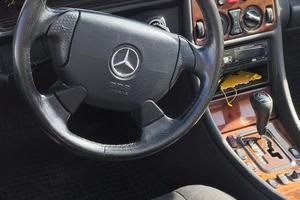 Mercedes Cabrio