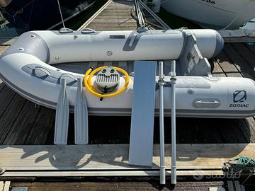 Tender ZODIAC Cadet 270 Roll Up