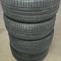 Gomme Pirelli P Zero runflat 275/45/20 305/40/20 