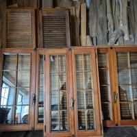 Serramenti in Noce completi di persiane