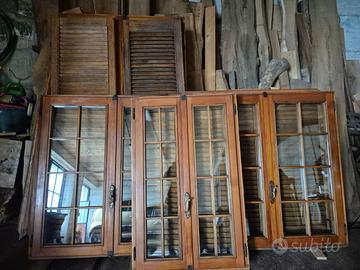 Serramenti in Noce completi di persiane