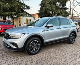 Volkswagen Tiguan 2.0 TDI 150 CV SCR DSG NAVIGA CR