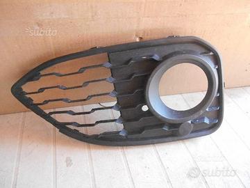 Griglia fendinebbia destra Bmw 118d