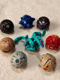 50 Gormiti e 8 Bakugan