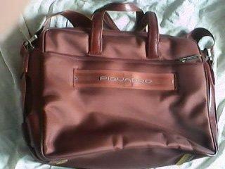 Borsa media PIQUADRO multicomparto + PC - LapTop