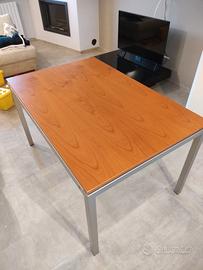 TAVOLO DA CUCINA IN CILIEGIO ALLUNGABILE