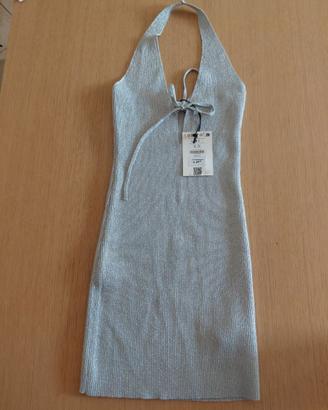 Vestitino BERSHKA