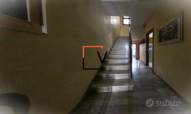 PORZIONE DI BIFAMILIARE IN PROSSIMITA' DEL CENTRO