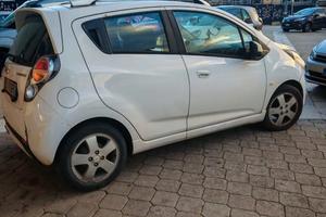 Chevrolet spark 2012