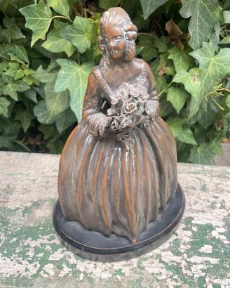 Dama con fiori V.Bertolotti
