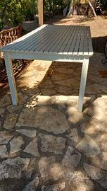 tavolo da giardino 