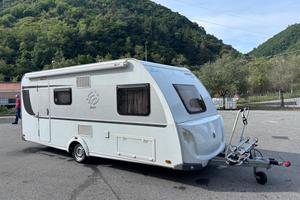 Caravan Knaus Sport 500 QDK - 6 posti