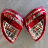 fanali posteriori rav4