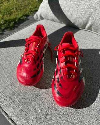 Scarpe da calcio Adidas Predator - Nr 33