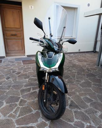 Honda SH 150 2024