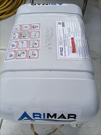 Zattera di salvataggio 8 persone oltre le 12 migli