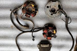 Cerchi e statore vespa e ape.